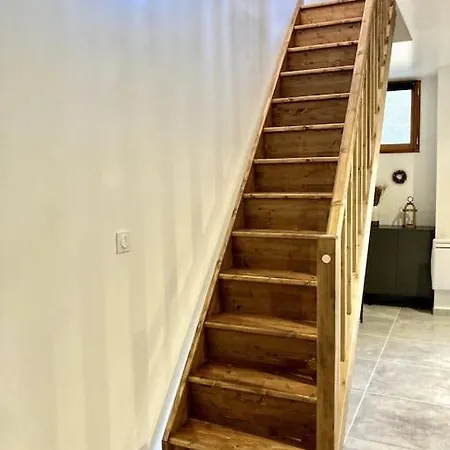Duplex Au Coeur Du Village Apartman